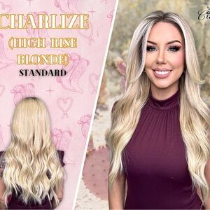 Chelsey smith crowns Charlize wig